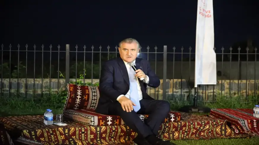 Gençlik buluşması programına katıldı