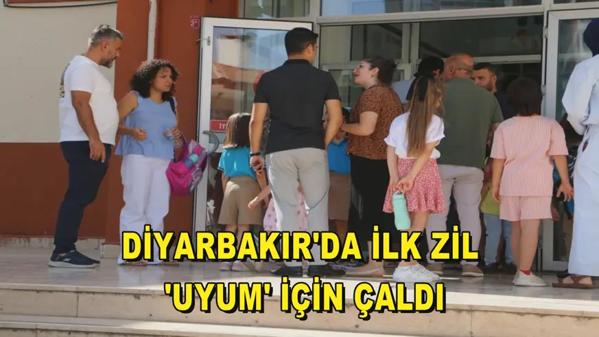 Diyarbakır'da ilk zil 'uyum' için çaldı