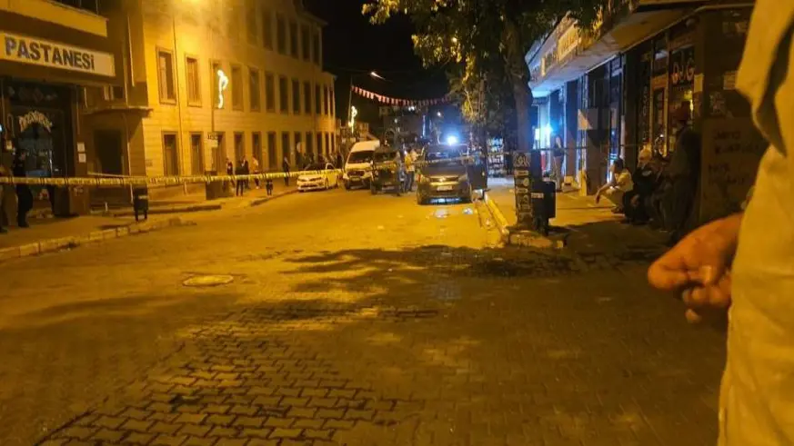 İş yerine silahlı saldırı: 2 ölü