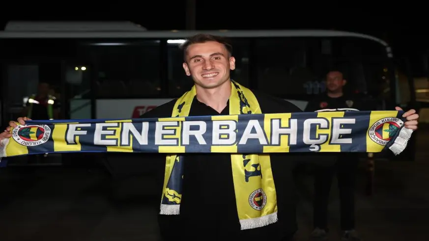 Kerem Aktürkoğlu, Fenerbahçe için İstanbul'da