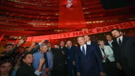Benim İl Başkanım yanımdadır, Özgür Çelik'tir