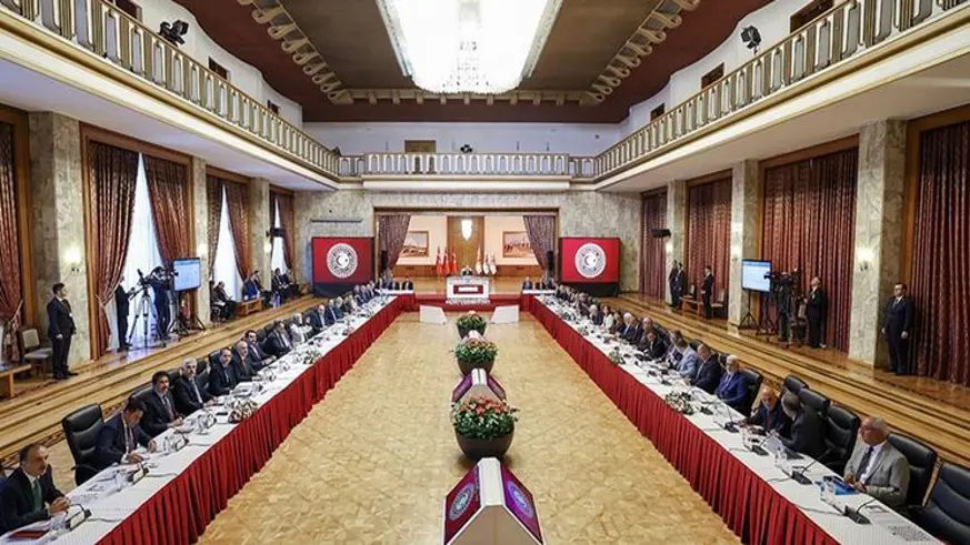 Komisyonda bu kez sendikalar dinlendi