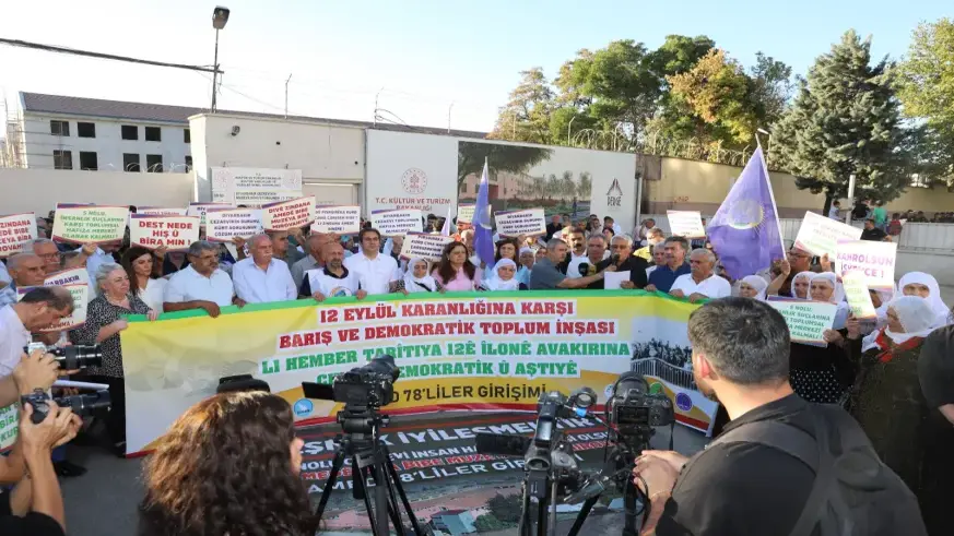 12 Eylül darbesiyle yüzleşilmeli