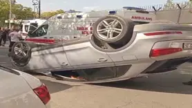 Otomobil takla attı ehliyetsiz sürücü olay yerinden kaçtı