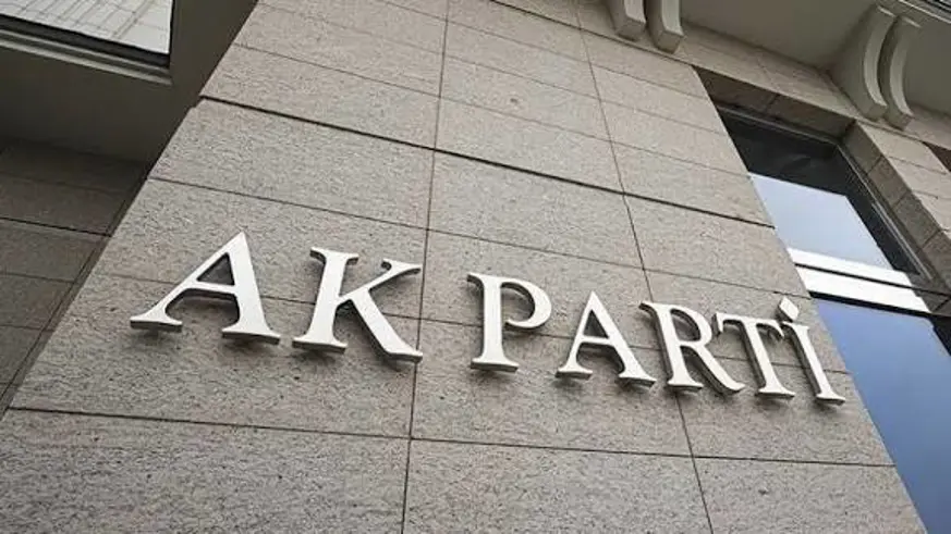 AK Parti’de istifa eden 8 İl’e yeni görev!