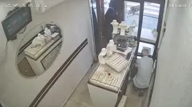 Diyarbakır’da kuyumcu hırsızları yakalandı!