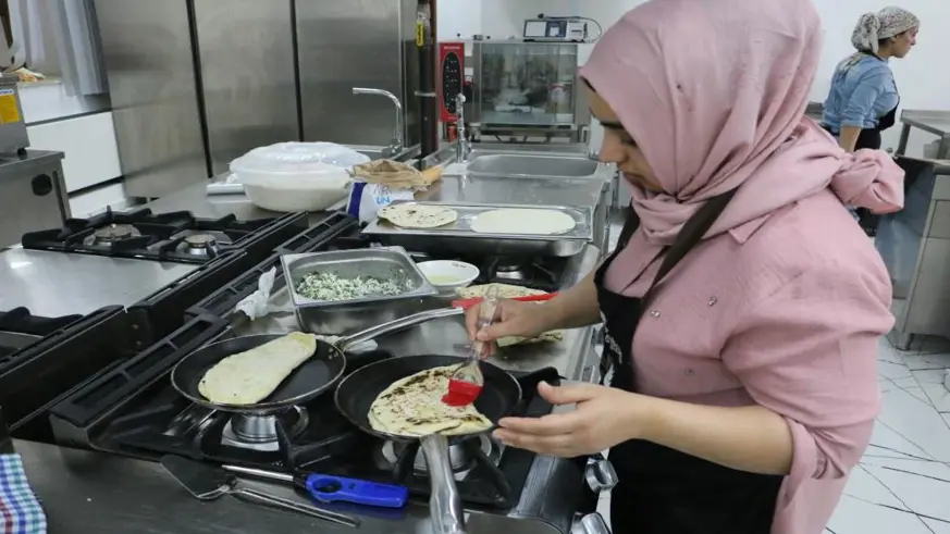 Tescilli ürünlerle Diyarbakır lezzetleri yapıyorlar