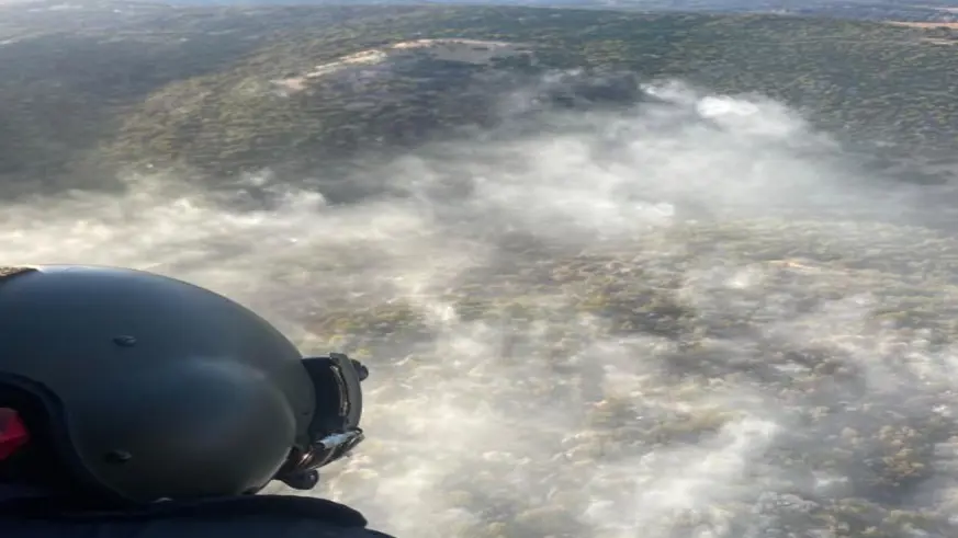 Orman yangınına helikopterle müdahale edildi