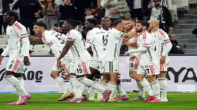 Beşiktaş evinde kayıpsız devam ediyor
