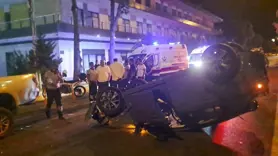 Diyarbakır'da otomobil takla attı