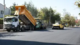 11 cadde ve bulvara 30 bin ton asfalt serildi