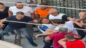 Vatandaşlar saldırganı linç etmek istedi