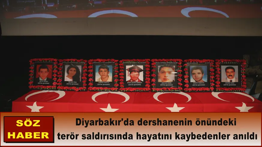 Diyarbakır'da dershanenin önündeki  terör saldırısında hayatını kaybedenler anıldı