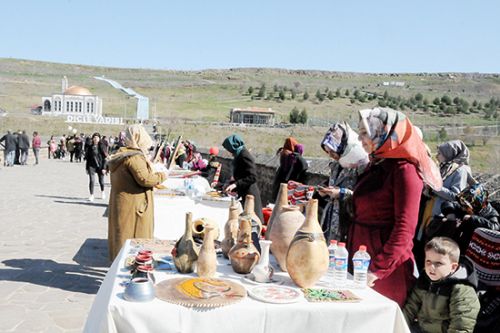 Hem eğlendi hem kazandı