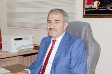 Lale göreve başladı