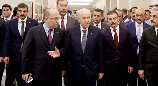 Bahçeli: Bundan belediye başkanı olmaz