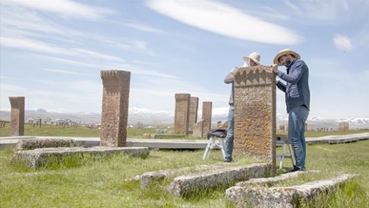 Selçuklu Meydan Mezarlığı'nda kazı çalışmaları başladı