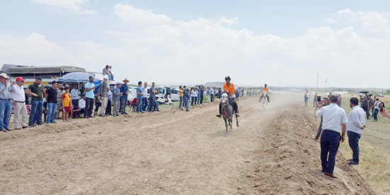 Rahvan at yarışları yapıldı