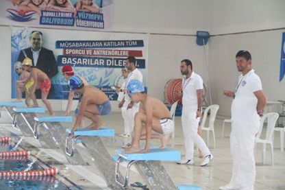 Minik yüzücüden önemli başarı 