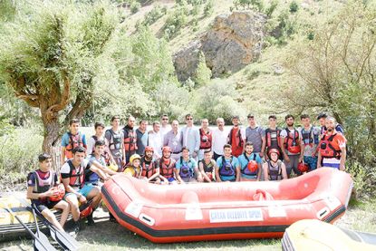 Çatak'ta rafting heyecanı 