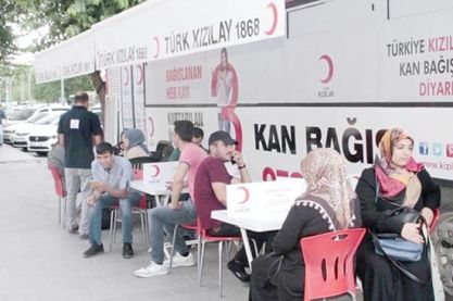 Diyarbakırlı vatandaşların kan bağışı duyarlılığı