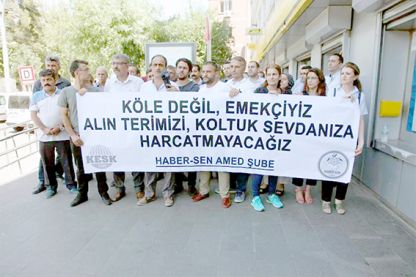 ‘PTT çalışanları ağır iş yükü altında’