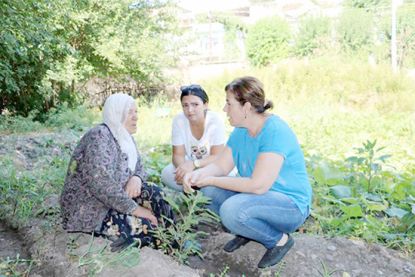 Sur Belediye Eşbaşkanı Hevsel'deki üretici kadınlarla buluştu