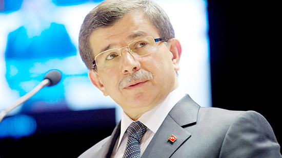 Davutoğlu'ndan 'akraba kayırmacılığı' çıkışı