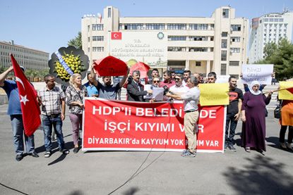 Belediye önünde işçi protestosu!