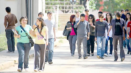 Üniversiteyi kazanan öğrencilere önemli uyarı! Sakın imzalamayın