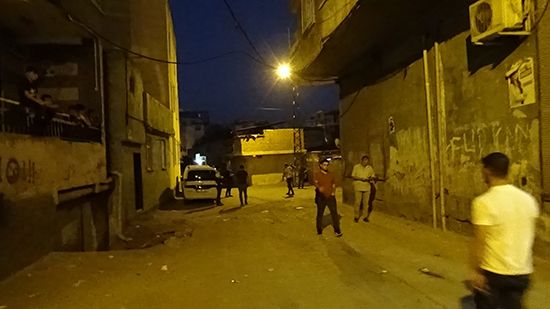 Diyarbakır’da akrabalar arasında silahlı kavga: 4 yaralı