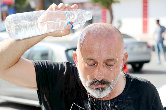 Uzmanlar sıcak havaya karşı uyardı