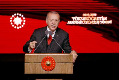 Erdoğan'dan rektörlere uyarı