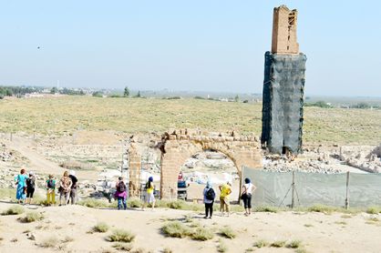 Harran'da turist yoğunluğu yüzleri güldürüyor