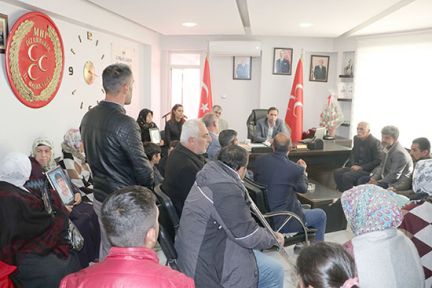 Diyarbakır annelerinden MHP İl Başkanlığına ziyaret