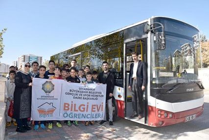 Bilgi Evi futbol turnuvası sona erdi 