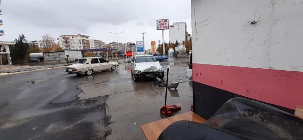 Adıyaman'da zincirleme trafik kazası: 1 yaralı