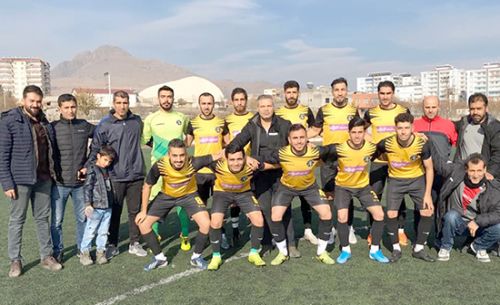 Erganispor'da galibiyet sevinci 