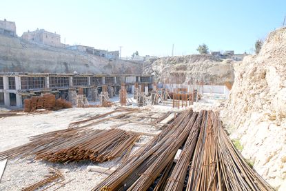 Eski Mardin'in otopark sıkıntısı sona eriyor 