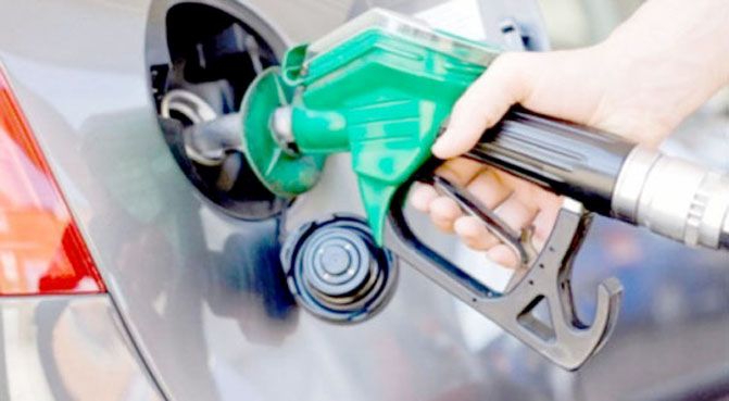 Benzine 20 kuruş zam yapıldı