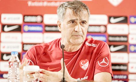 Şenol Güneş: Akıllı ve sabırlı olmamız gerekiyor