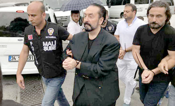 Adnan Oktar davasında tahliye yok