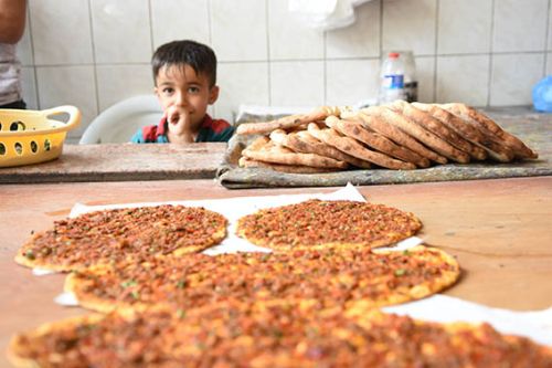 Lahmacun tartışmasına Siverekliler de katıldı 