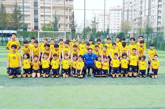 Silvan'da futbol okulu açılıyor