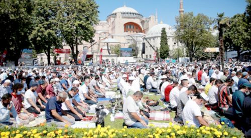 Ayasofya'da tarihi gün