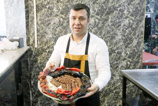 Adanalı ustalar 'kebap bizim' dedi, Şanlıurfalı ustalar 'hodri Meydan' dedi