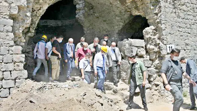 Karaloğlu; tarihi mekanlar takipte