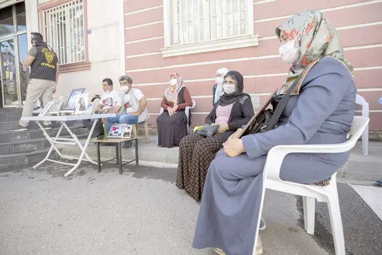 Diyarbakır annelerinin evlat nöbeti 349. gününde kararlılıkla devam ediyor