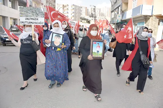 Şırnak'ta annelerin eylemi