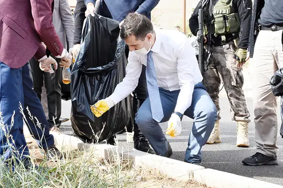 Nusaybin'de çöp toplama seferberliği sürüyor